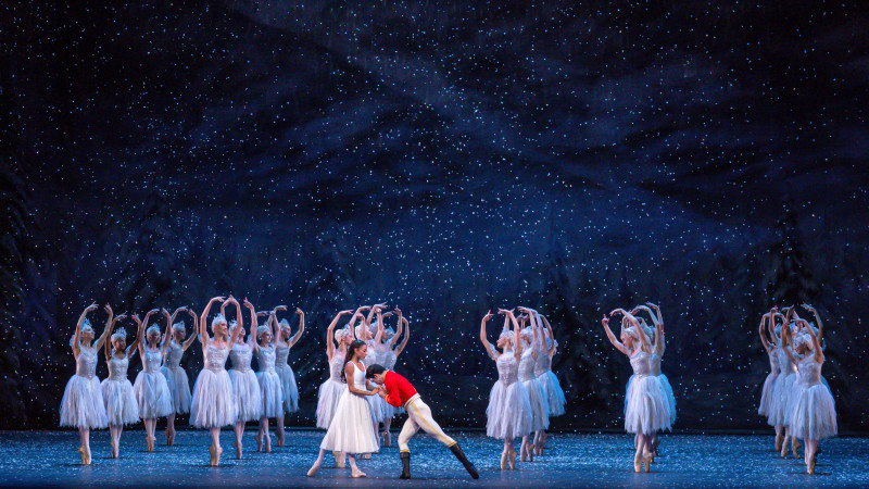 Szene aus RBO Live 2026-27: The Royal Ballet Der Nussknacker