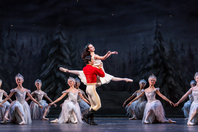 Szene aus RBO Live 2026-27: The Royal Ballet Der Nussknacker