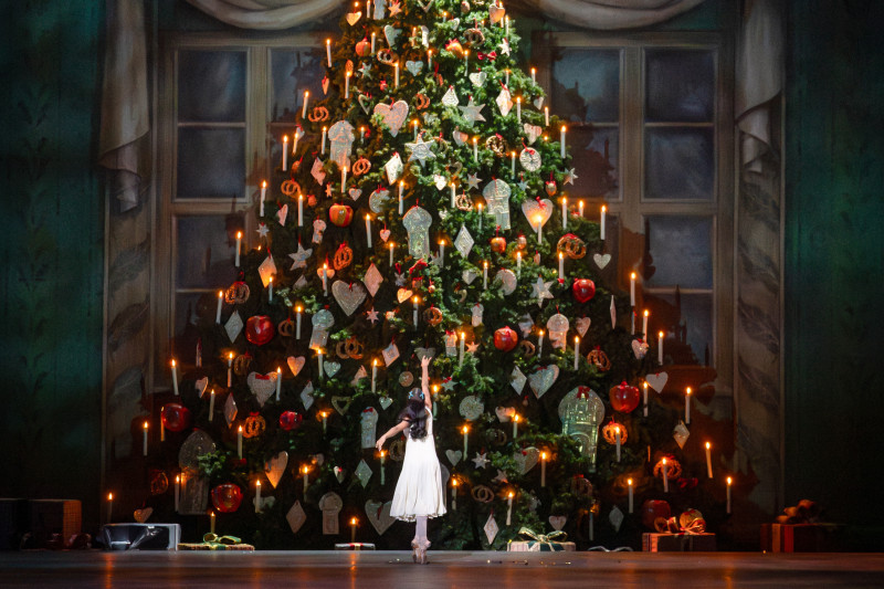 Szene aus RBO Live 2026-27: The Royal Ballet Der Nussknacker